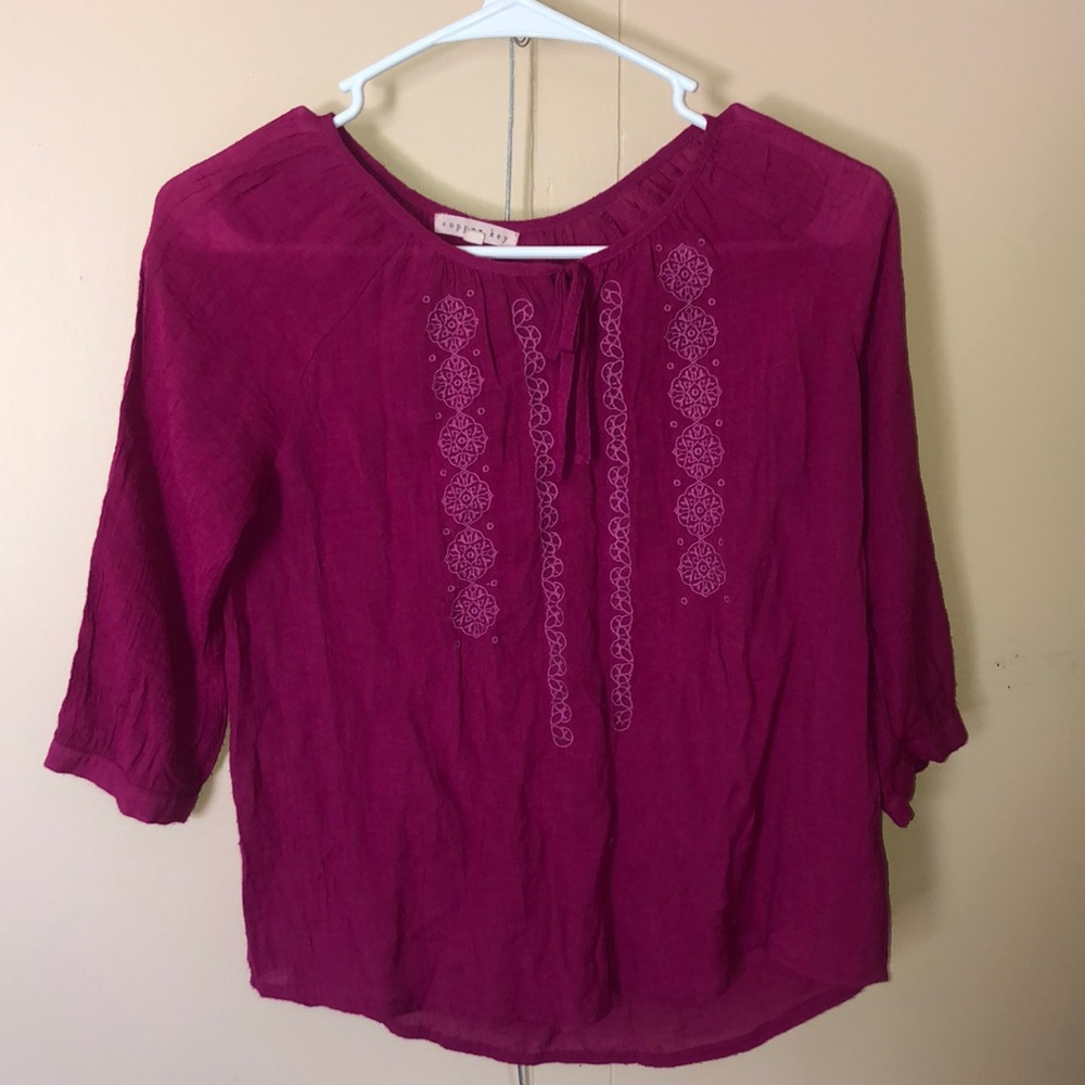 Blouse - Picture 2 of 3